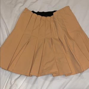 Pleated skirt